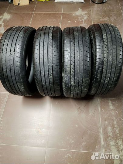 Bridgestone Dueler H/L 33A 235/55 R20