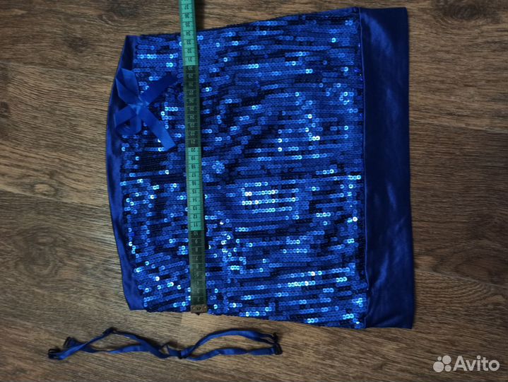 Атласный топ с пайетками, 42р