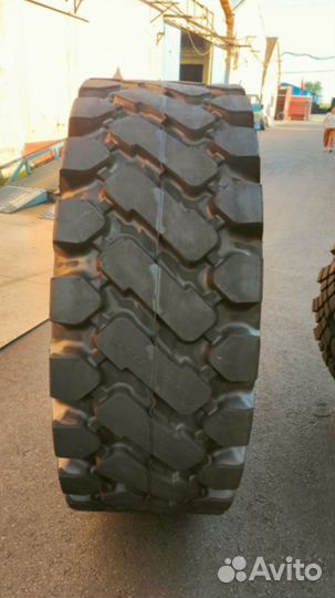 Шины на спецтехнику (23.5/25/24 PR)