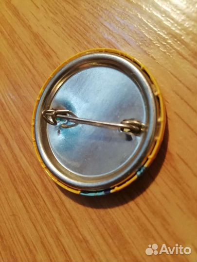 Закатной значок на одежду, рюкзак