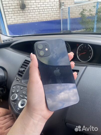 iPhone 12 64 gb