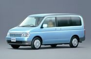 Honda Stepwgn II (2001—2003) Минивэн