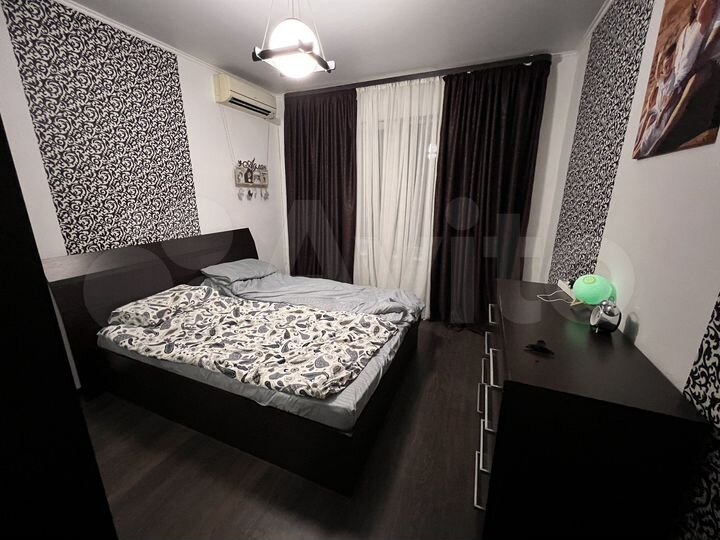 Дом 200 м² на участке 4 сот.