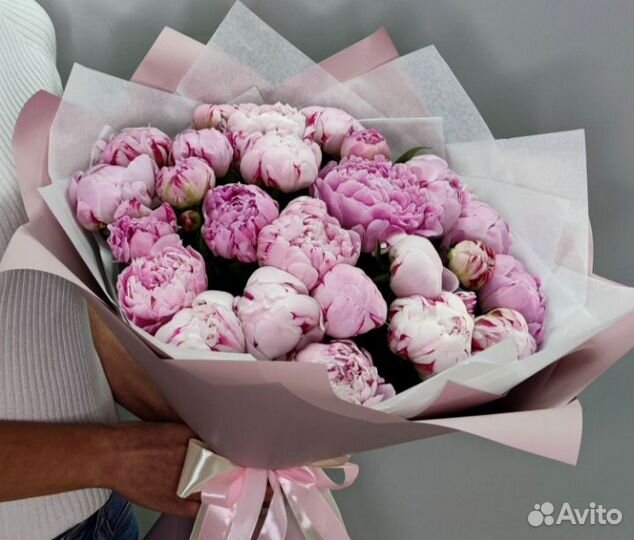 Пионы букет