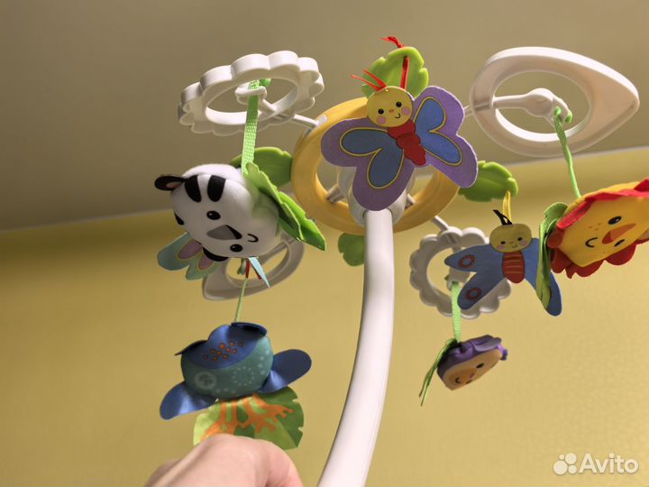 Музыкальный мобиль на кроватку Fisher-Price