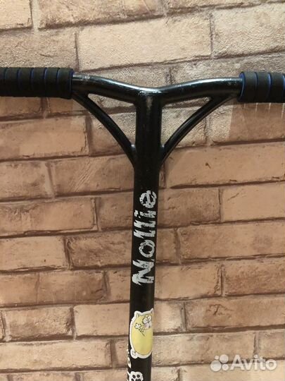 Трюковой самокат