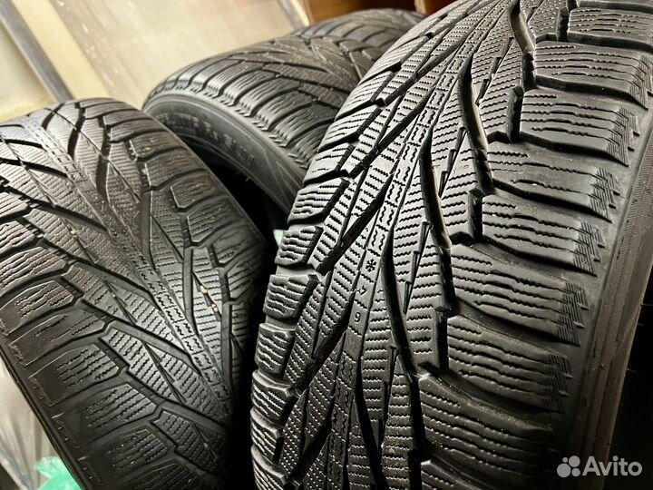 Nokian Tyres Hakkapeliitta R2 235/55 R19 105R