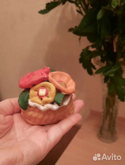 Дымковская игрушка (автор Якимова А.С.) 1998г