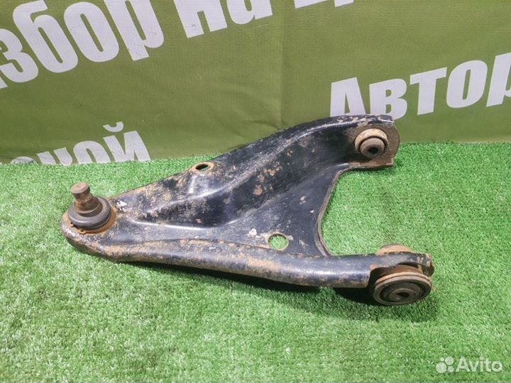 Рычаг подвески передний правый Renault Logan LS12