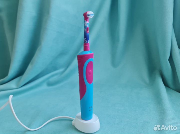 Электрическая Зубная щетка oral b детская