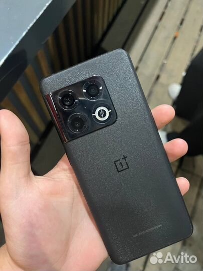OnePlus 10 pro, 8/128 ГБ
