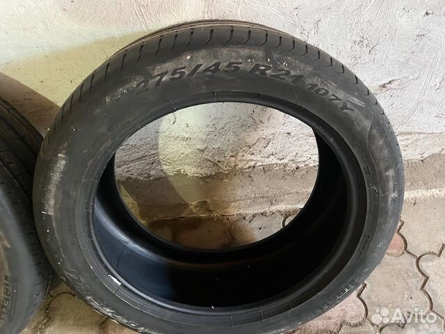 Pirelli P Zero 275/40 R21 и 315/45 R21 111Y