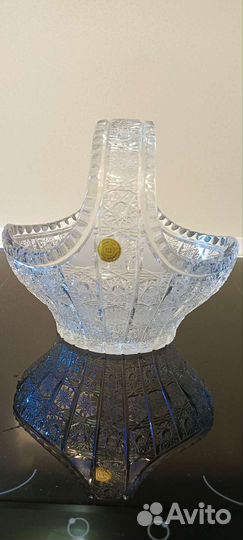 Хрустальная ваза