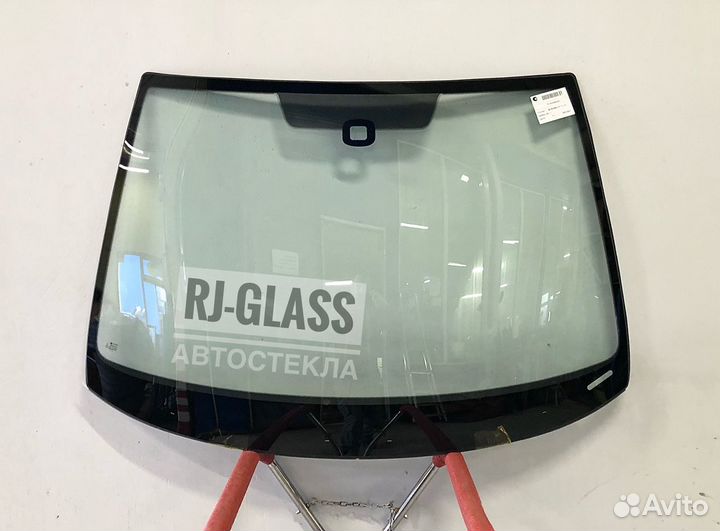 Лобовое стекло на Skoda Octavia - A5