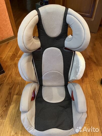 Детское кресло