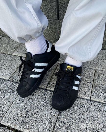 Кроссовки adidas superstar black