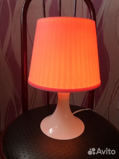 Светильник настольный с абажуром