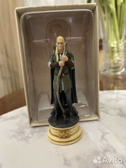 Коллекционные фигурки шахматные The lord the rings