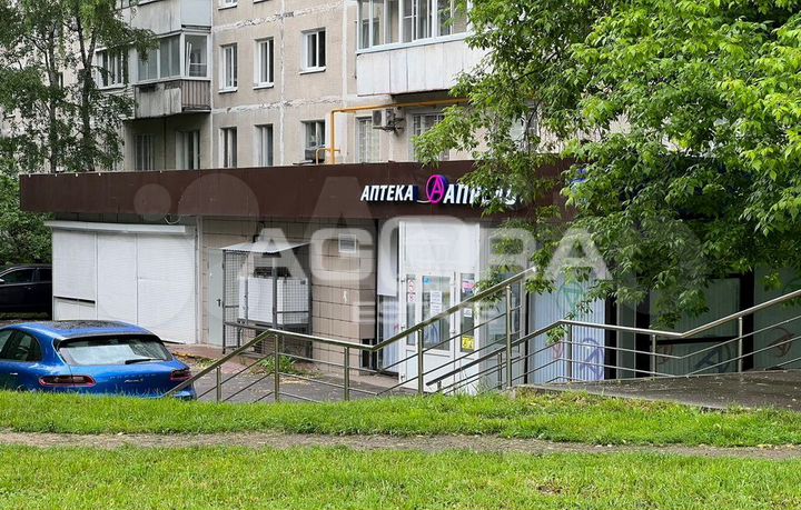 411 м2/ Продажа торгового помещения в вао