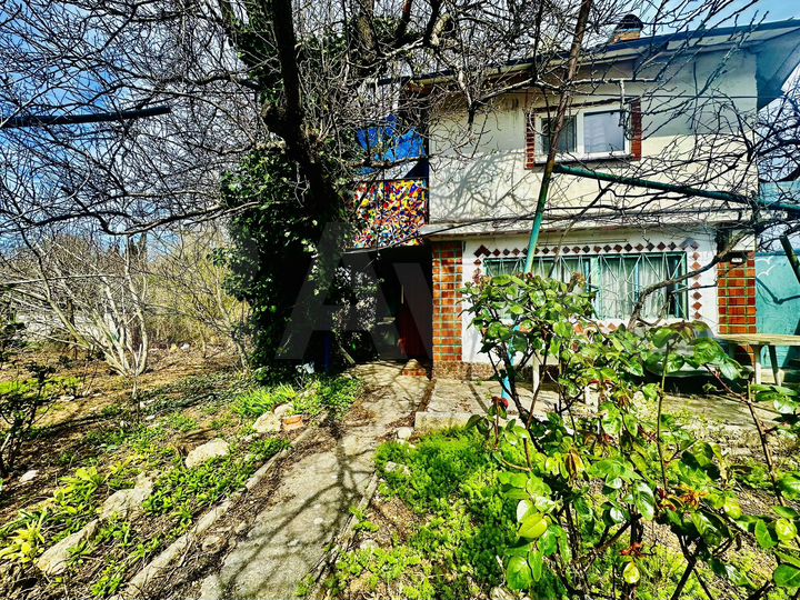 Участок 8,2 сот. (СНТ, ДНП)