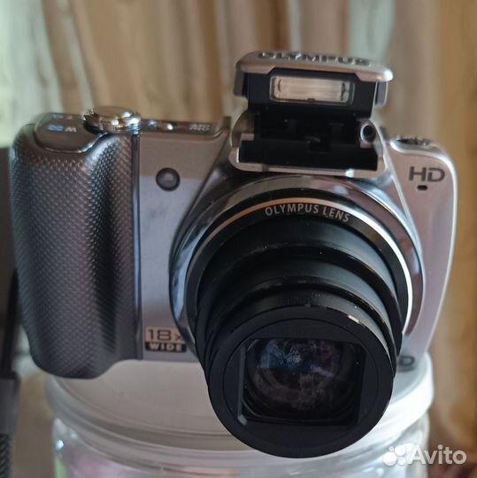 Цифровой фотоаппарат Olympus sz-10