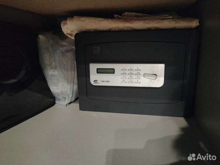 Сейф с Эл. Замком(и ключи) 20л