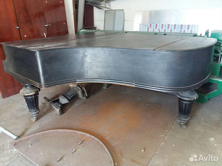 Рояль беккер 19в