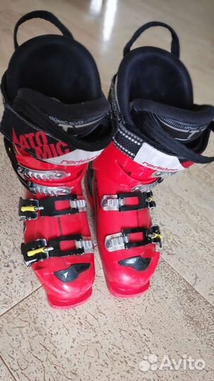 Детские глыжные ботинки Atomic Redster WC70