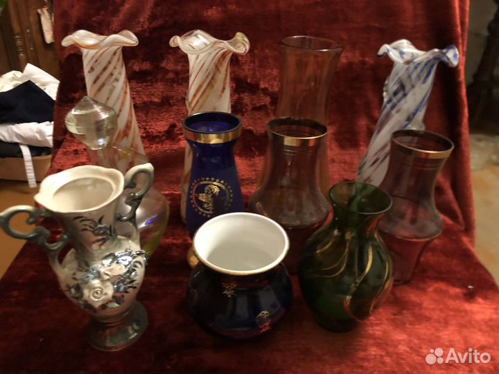 Вазы разные лфз гутное и цветное стекло и тд