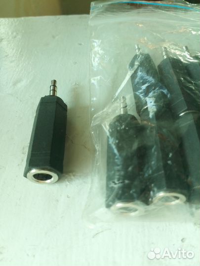 Переходник наушников с 3,5 мм. на 6,3 мм. стерео