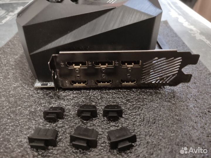 Видеокарта Gigabyte Aorus RTX 3070 Ti Master