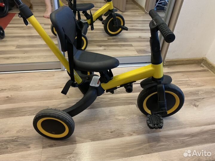 Трехколесный велосипед - беговел 4в1