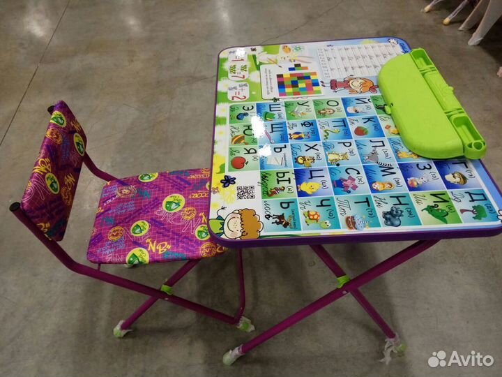 Столики Ника