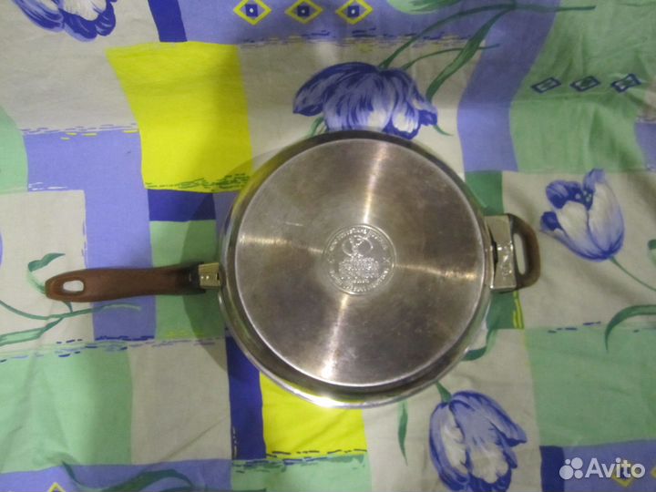 Посуда из нержавеющей стали