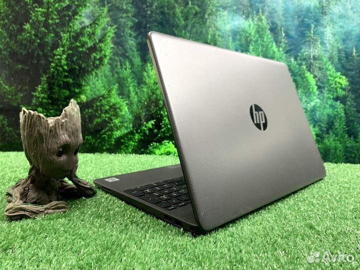 Тонкий ультрабук HP на Intel Core / SSD