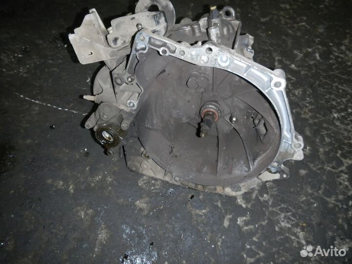 МКПП (механическая коробка переключения передач) P