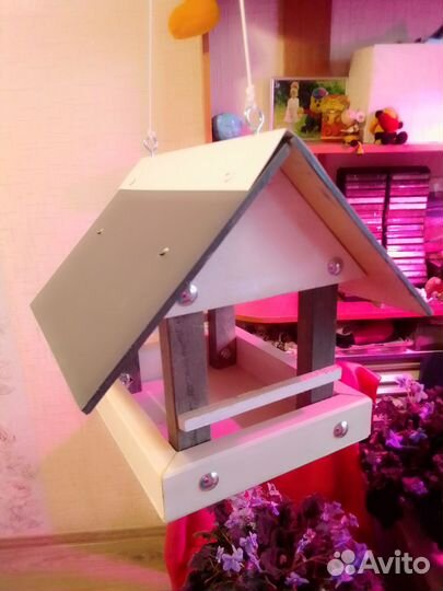 Кормушка для птиц