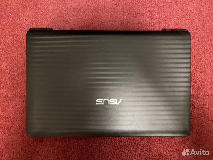 Ноутбук Asus /Intel core i3/ Nvidia 520MX/ 4GB