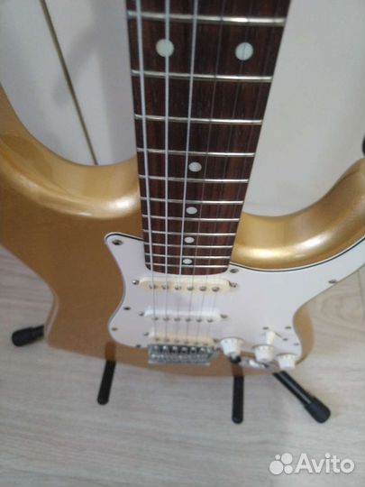 Электро гитара