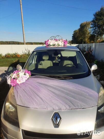 Свадебные украшения на машину