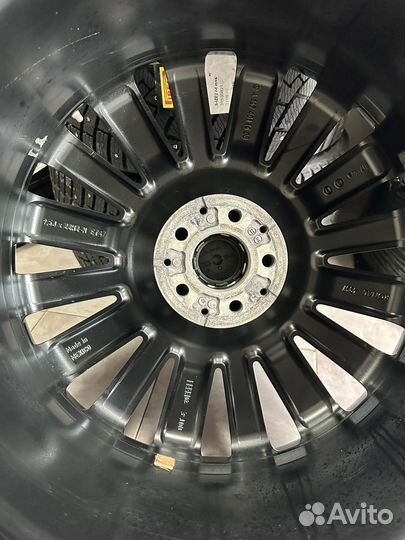 Колеса оригинал R22 Mercedes Maybach GLS 600 x167