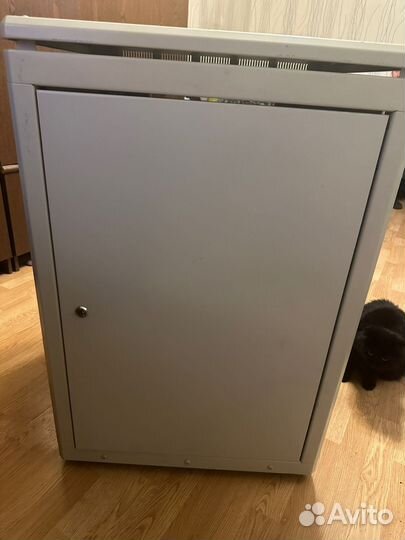 Северный шкаф estap