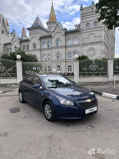 Chevrolet Cruze 1.6 AT, 2011, 220 000 км