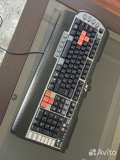 Игровая клавиатура A4Tech X7-G800V