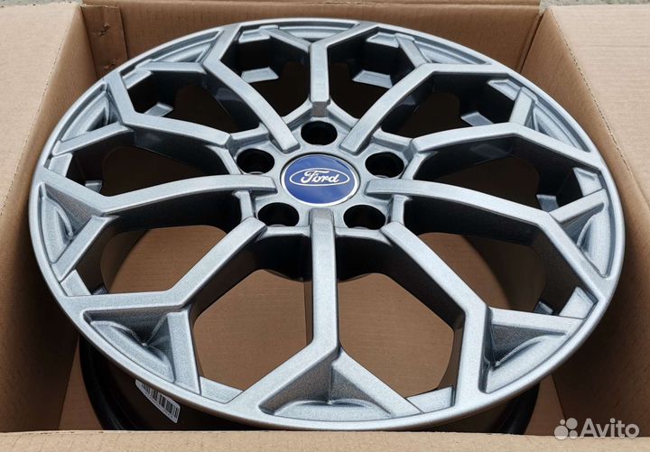 Ford Focus R16 новые