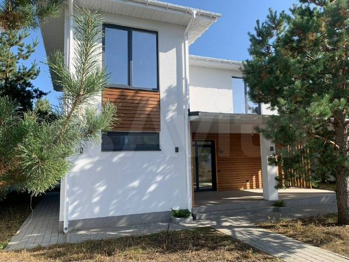Дом 145 м² на участке 6 сот.