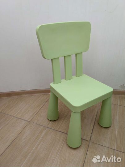 Детский стол и стулья IKEA