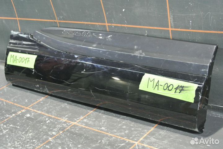 Молдинг задней двери правый - Audi Q7 4M