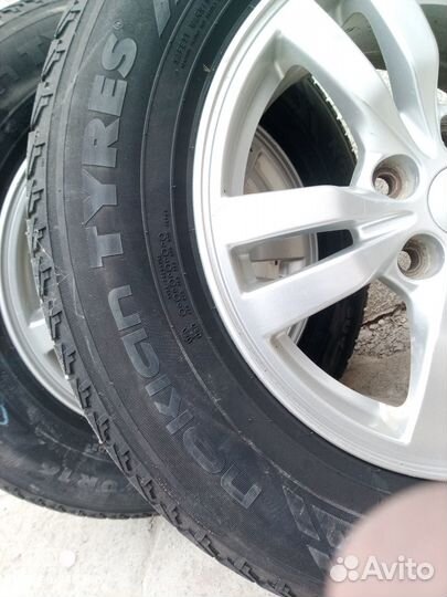 Комплект колес на оригинальных дисках r 16 outland