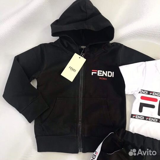 Спортивный костюм 3-ка